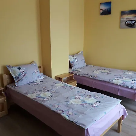 Ganz Real Estate Sarafovo 5 * ブルガス