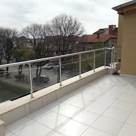 Ganz Real Estate Sarafovo 5 * Burgas